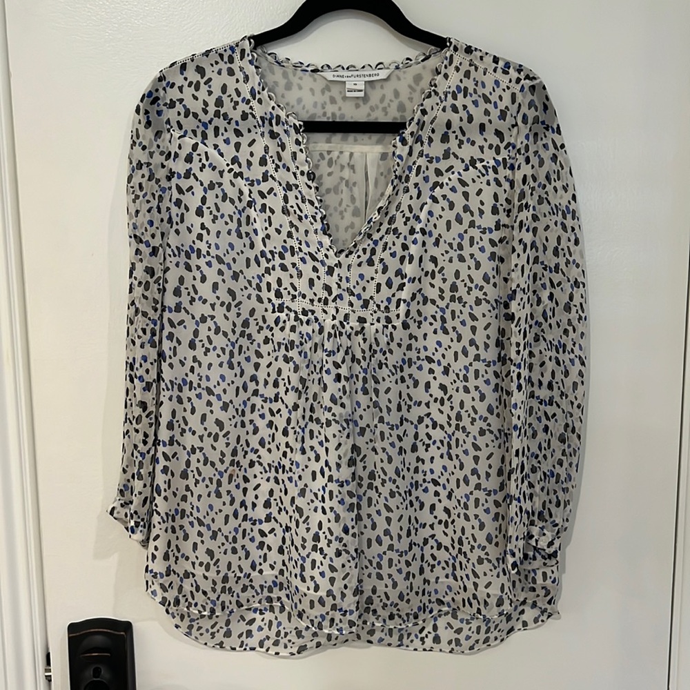 DVF size 10 silk blouse white with blue/black spots
